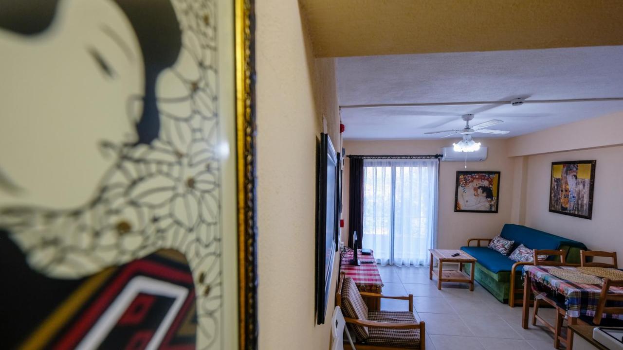 Teras Butik Apart 卡拉布伦 外观 照片